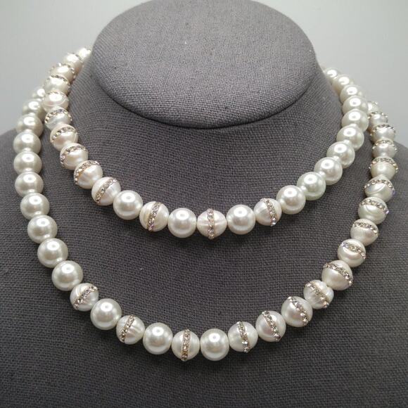 Handmade Freshwater Pearls Inlayed Clear Rhinestones Pearl Necklace, 32 Inches - Picture 7 of 12